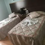 Hostal Goias Pensión