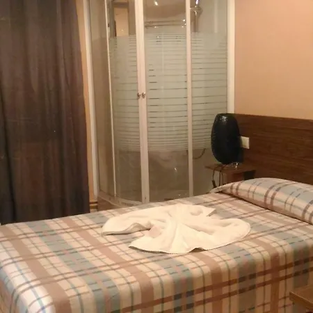 Pensión Hostal Goias