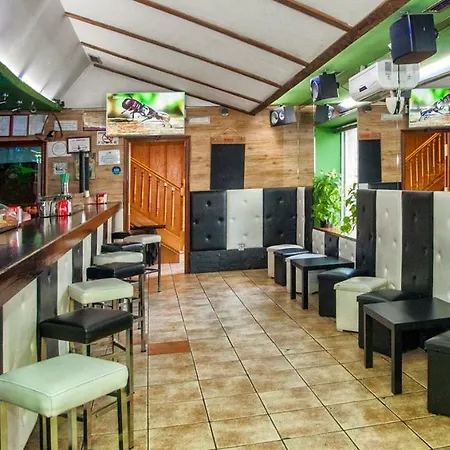 Hostal Goias Penzion Oviedo