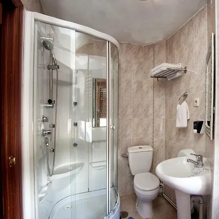 Hostal Goias * Oviedo