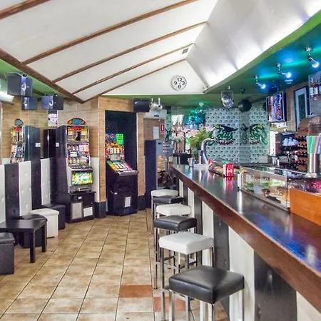Hostal Goias